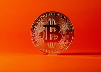 Bitcoin caindo agora. O que esperar para o BTC hoje e nesta semana?