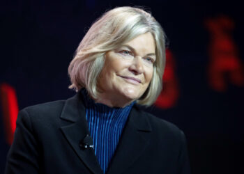 Senadora bitcoiner Cynthia Lummis assume Subcomitê de Ativos Digitais e defende reserva em Bitcoin