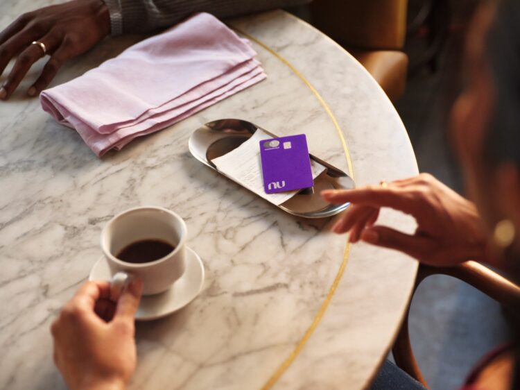 Nubank lança Nu Global com saldo em USDC e EURC em +35 países